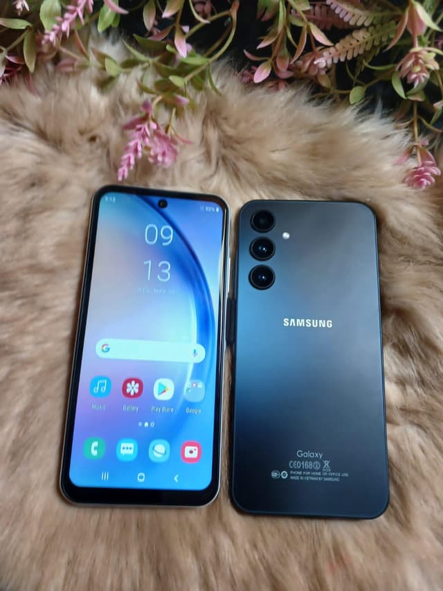  Samsung Galaxy A76