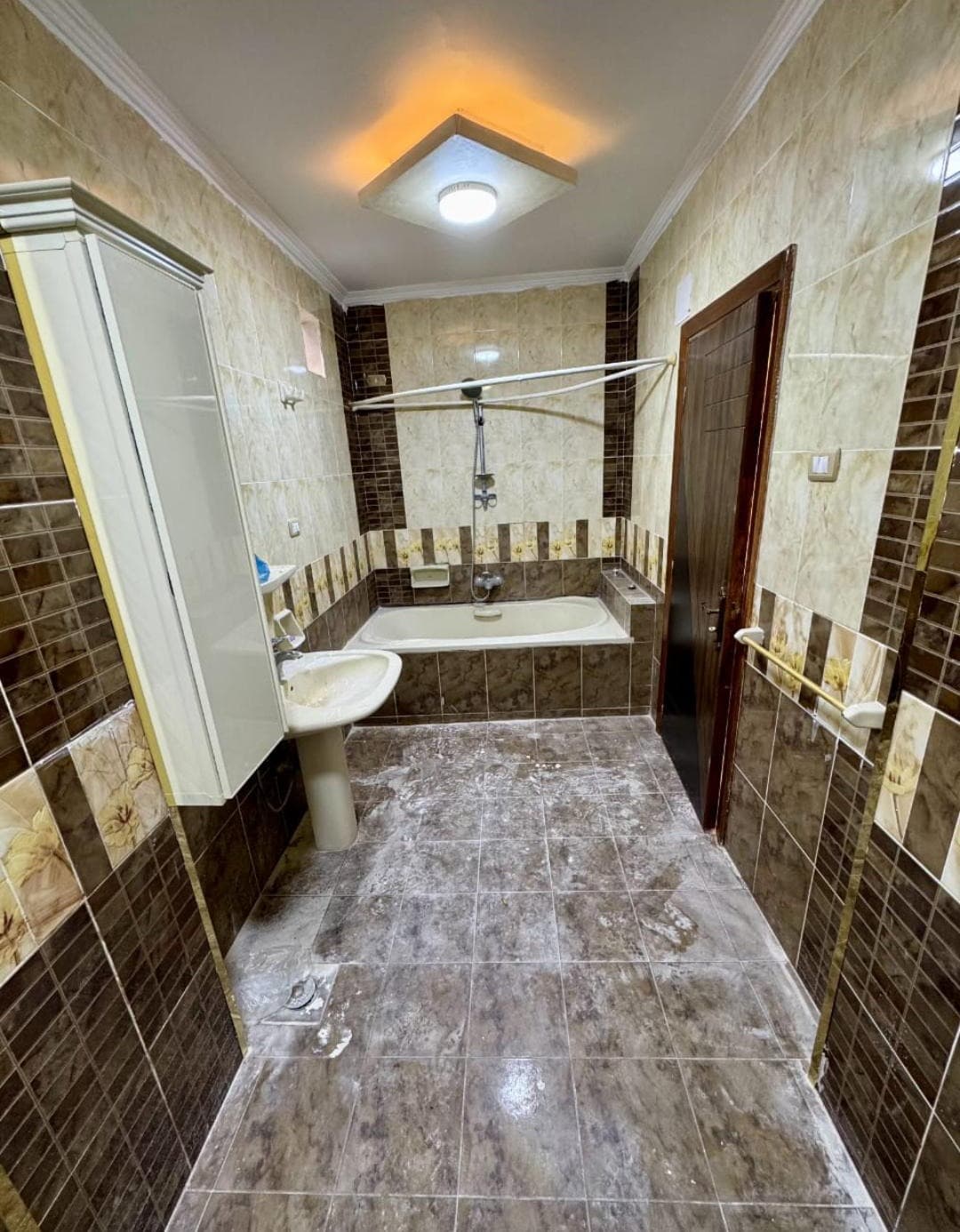 Apartment 150m for sale in Miami Bahri 0