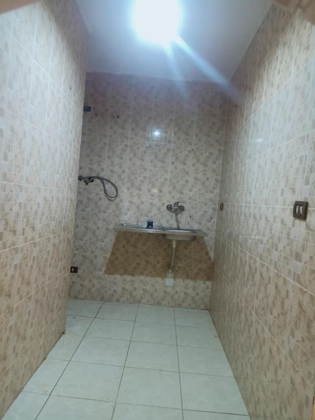 شقه للايجار بسيدي بشر بحري