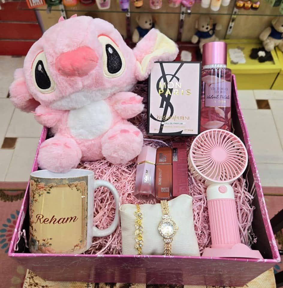 Girls box 9 products  1