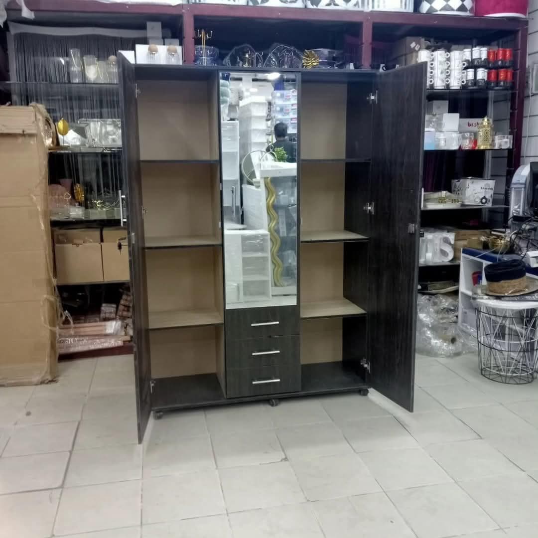 Modern wardrobe for youth and children 4