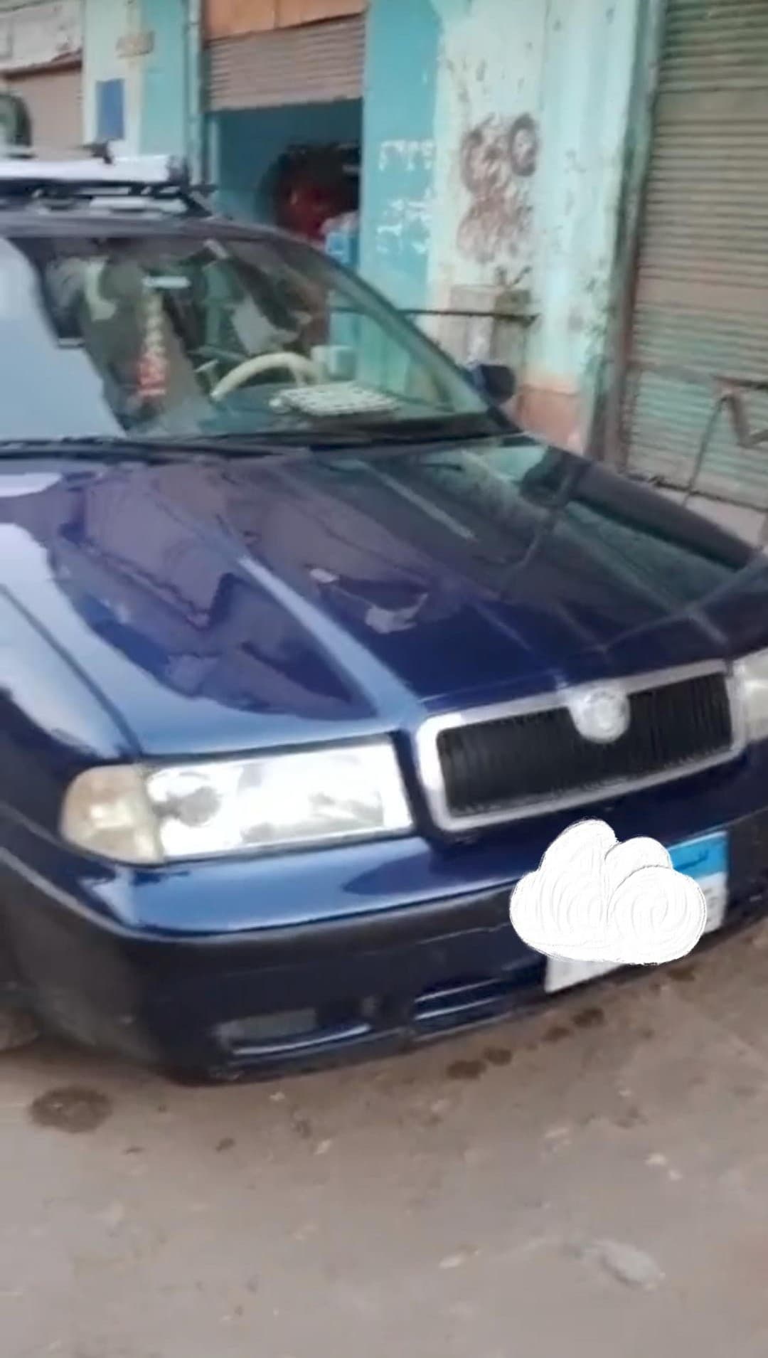للبيع سياره اوكتافيا A4 98 4