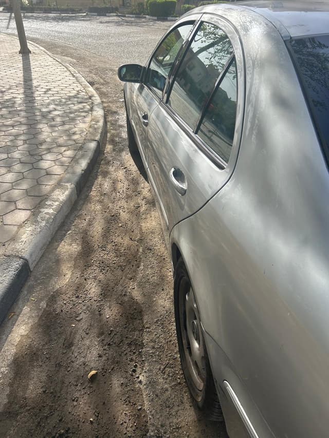 Mercedes E200 - 2005 model for sale