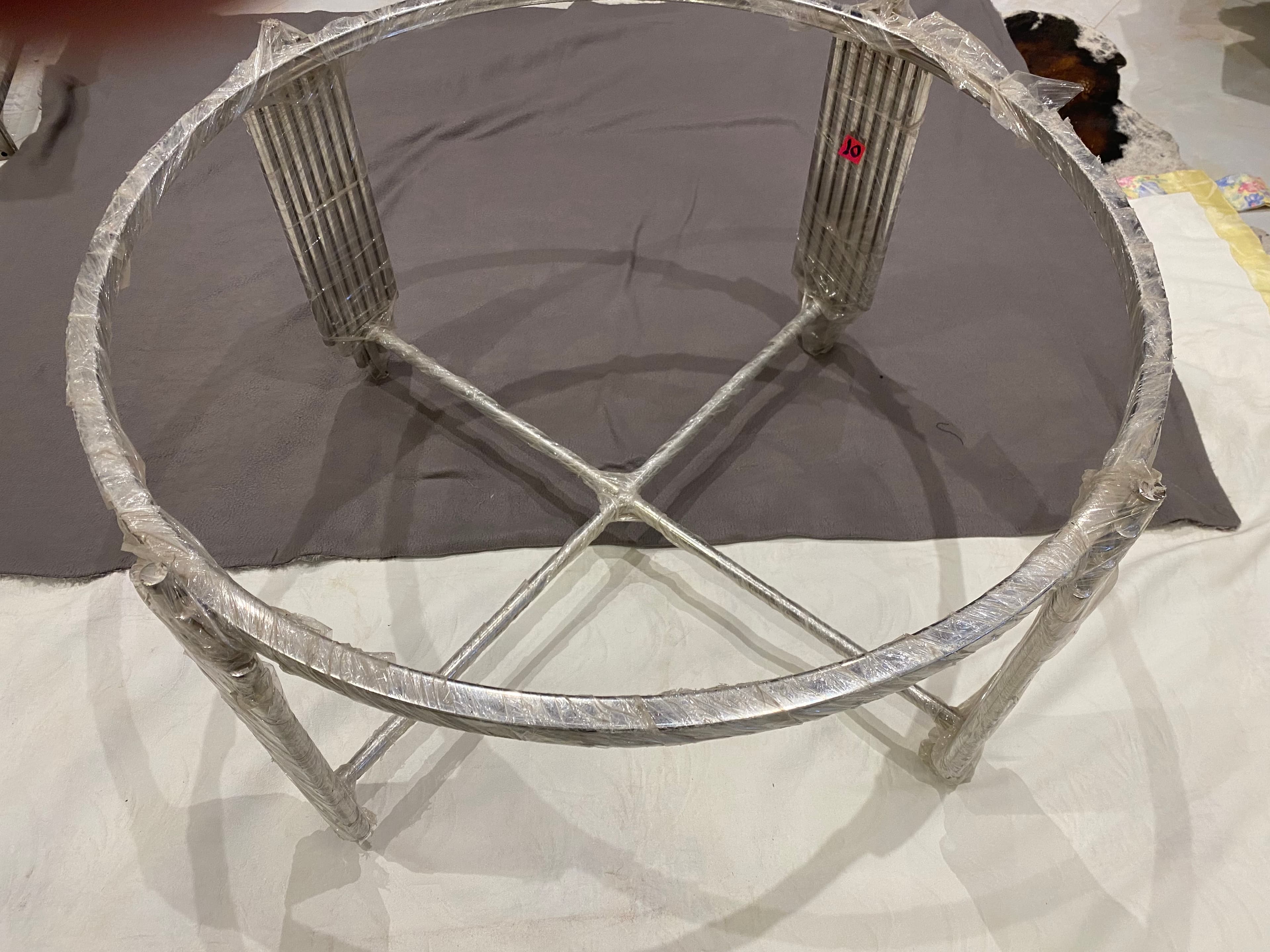 Stainless tables or middle lengths for salons and interiors 7