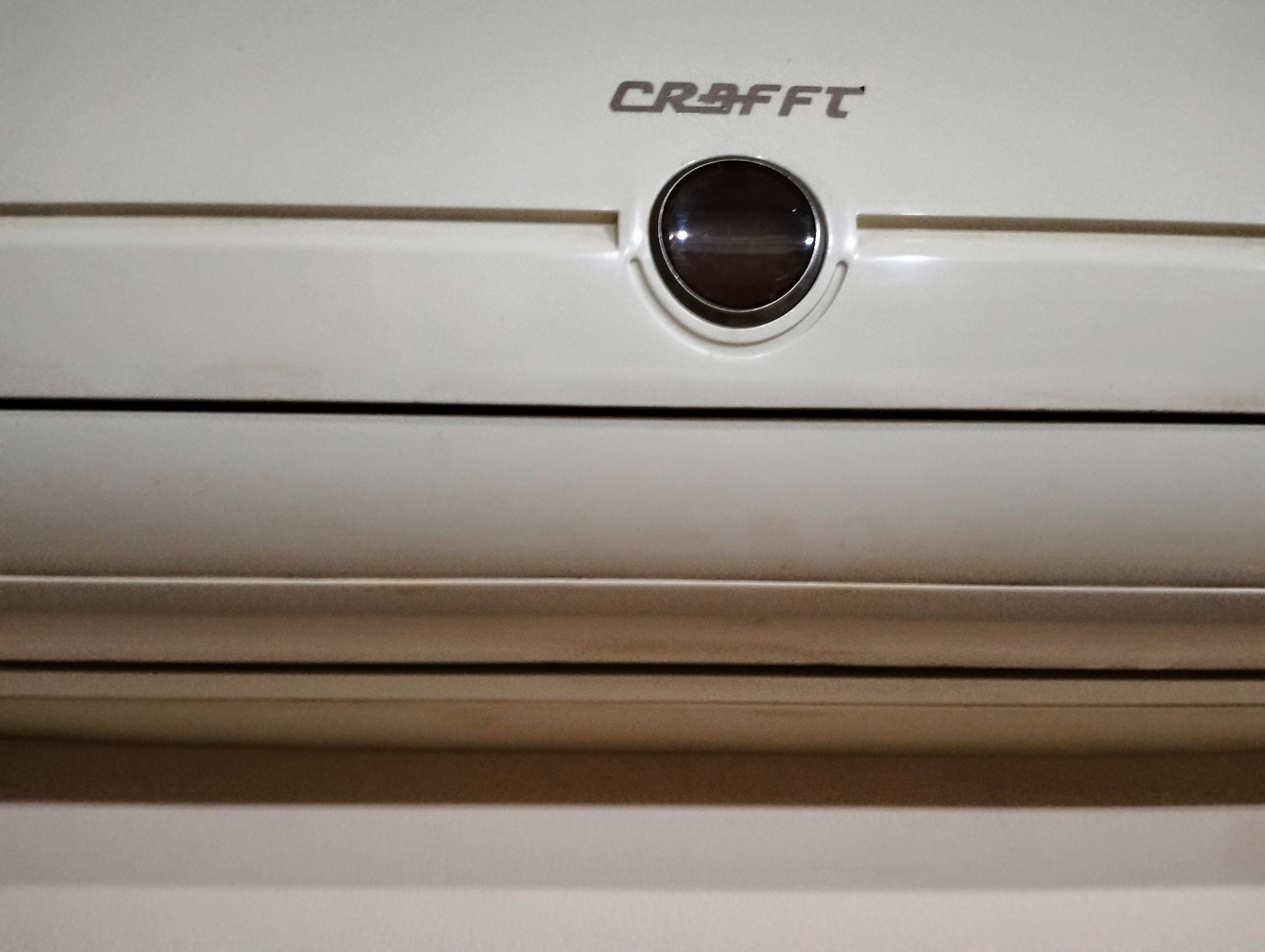 For sale, Kraft split American Saudi air conditioner  1
