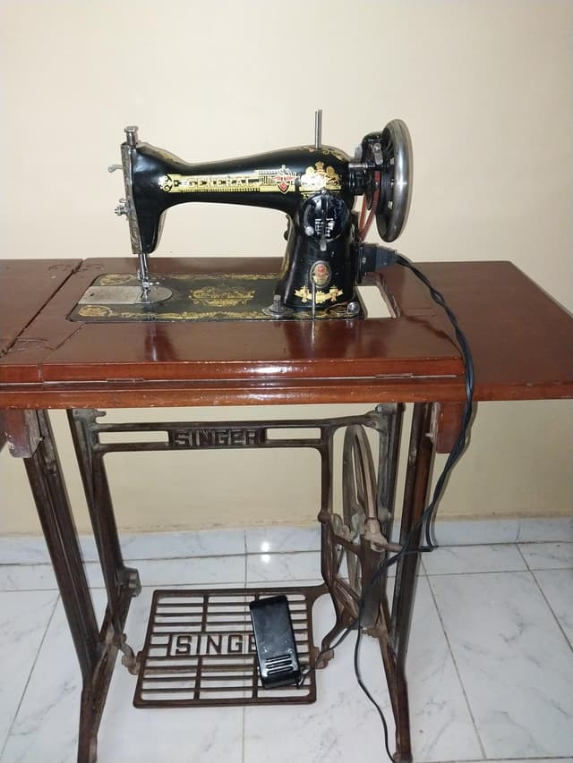 Singer sewing machine