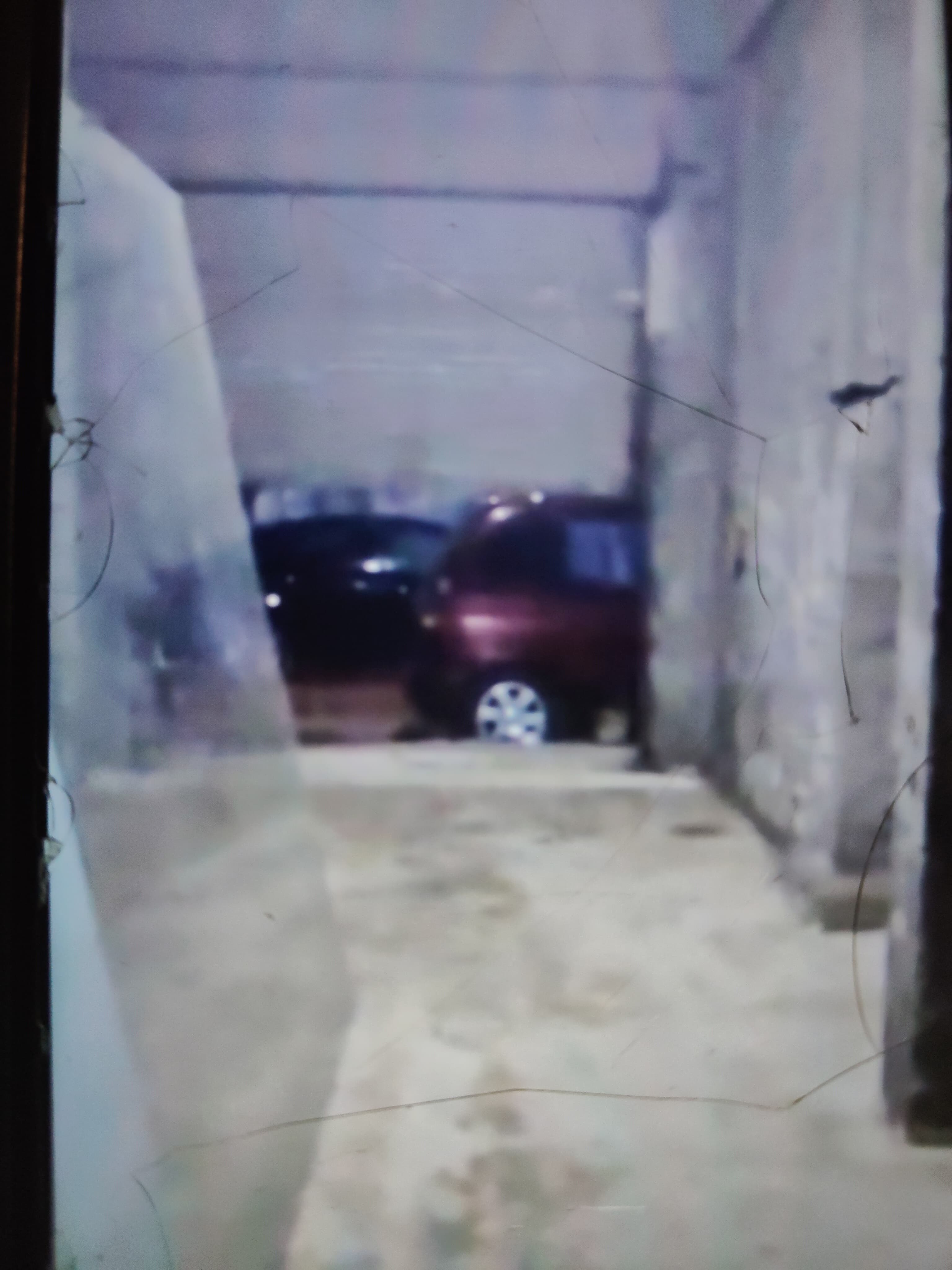 A garage suitable for a warehouse in Samia Al-Jamal on the side of 120 meters 4