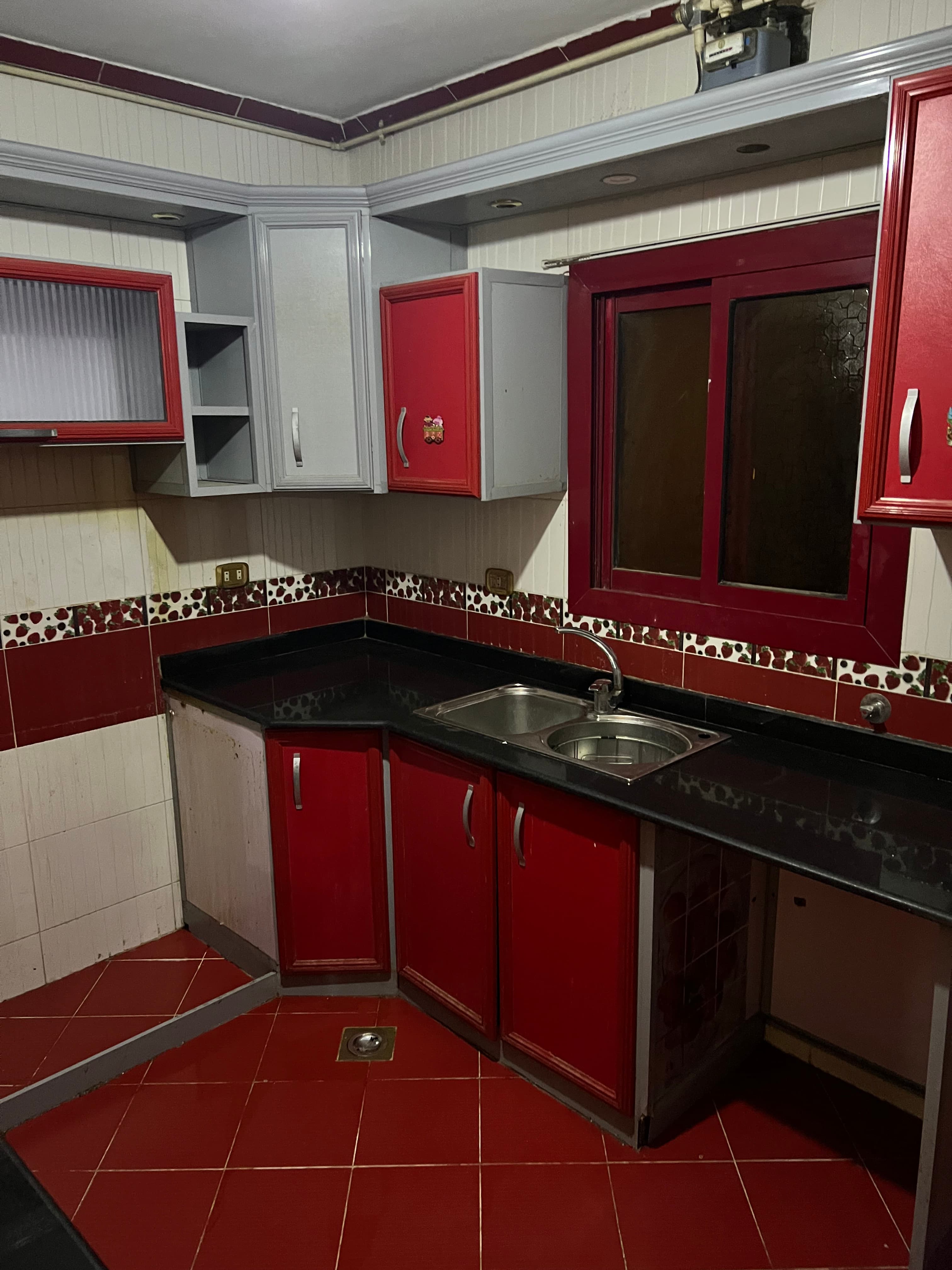 From the owner directly, an apartment for sale in Al-Waha neighborhood, Nasr City 5