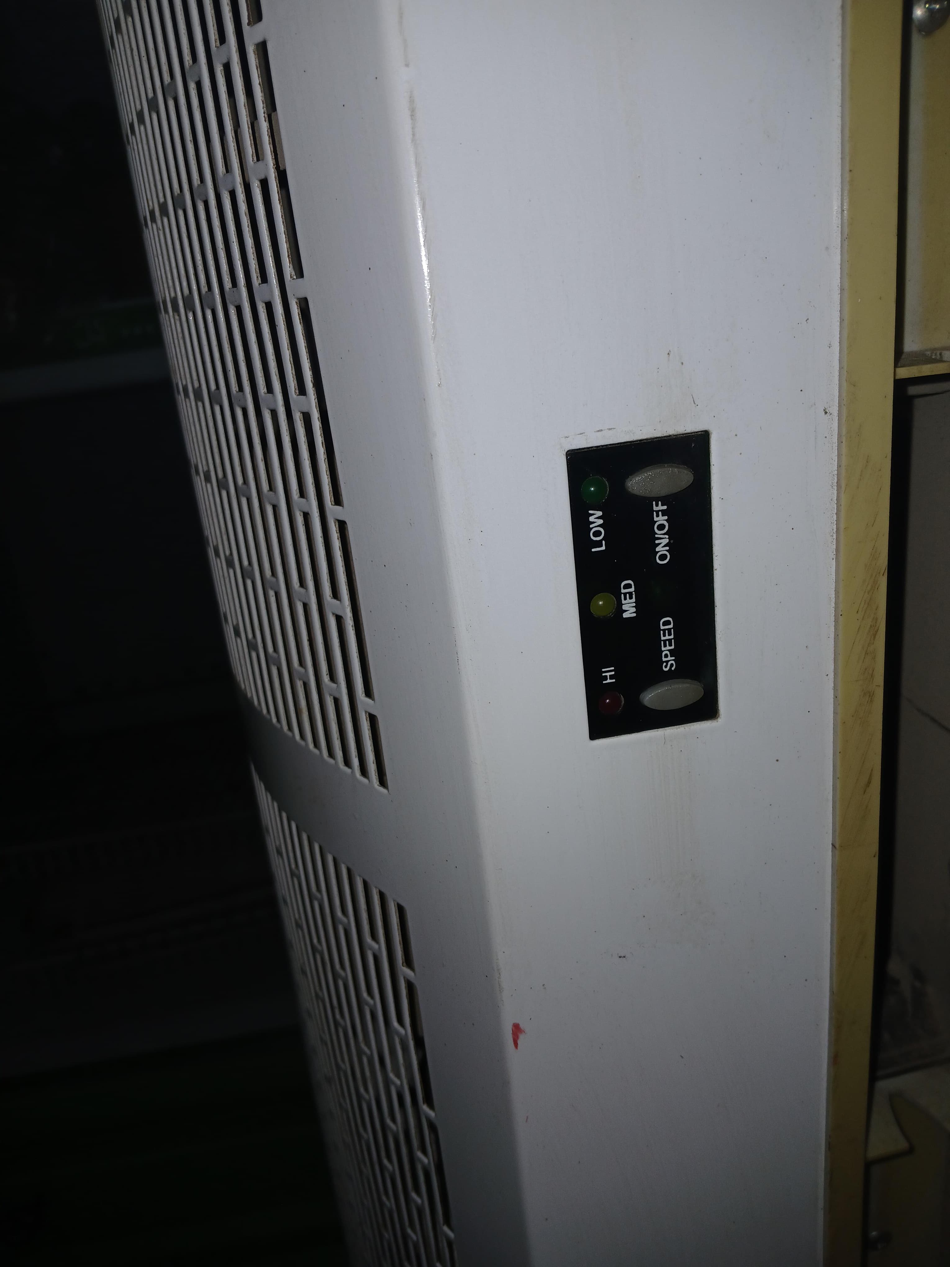Air curtain air conditioning cooling insulation 0