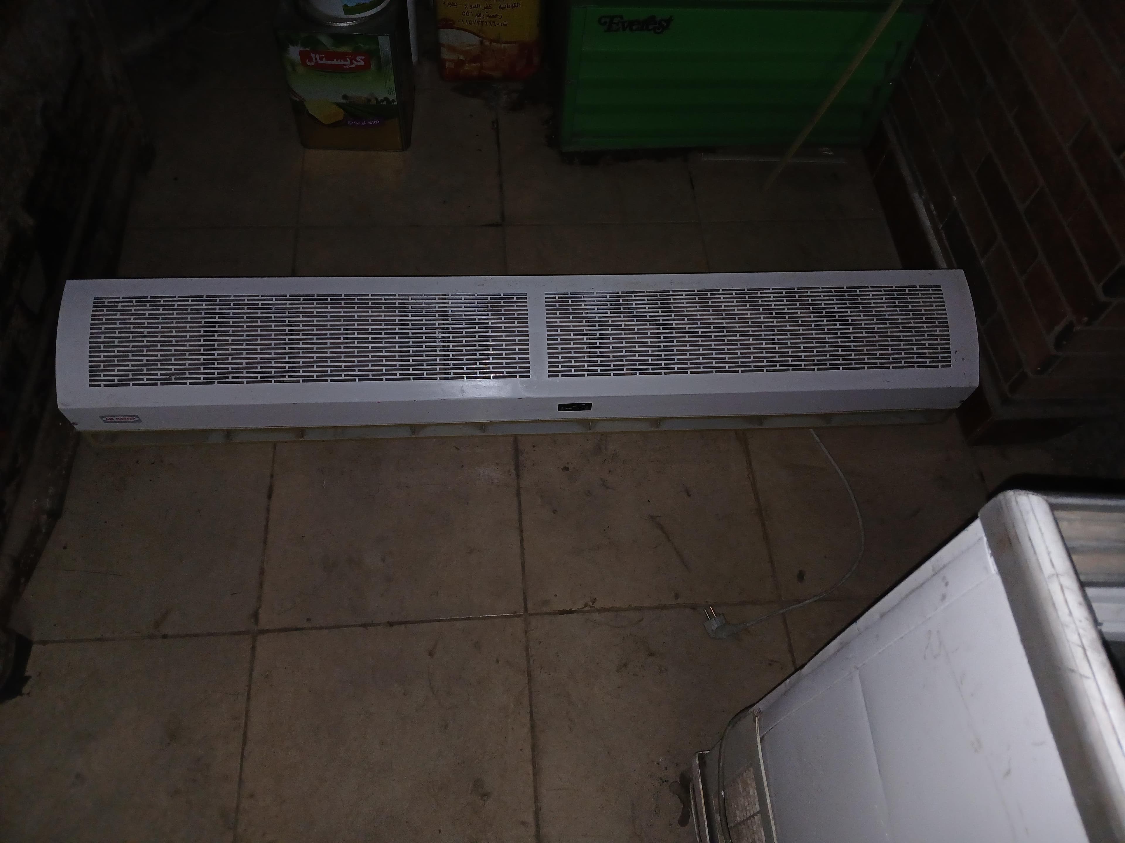 Air curtain air conditioning cooling insulation 2