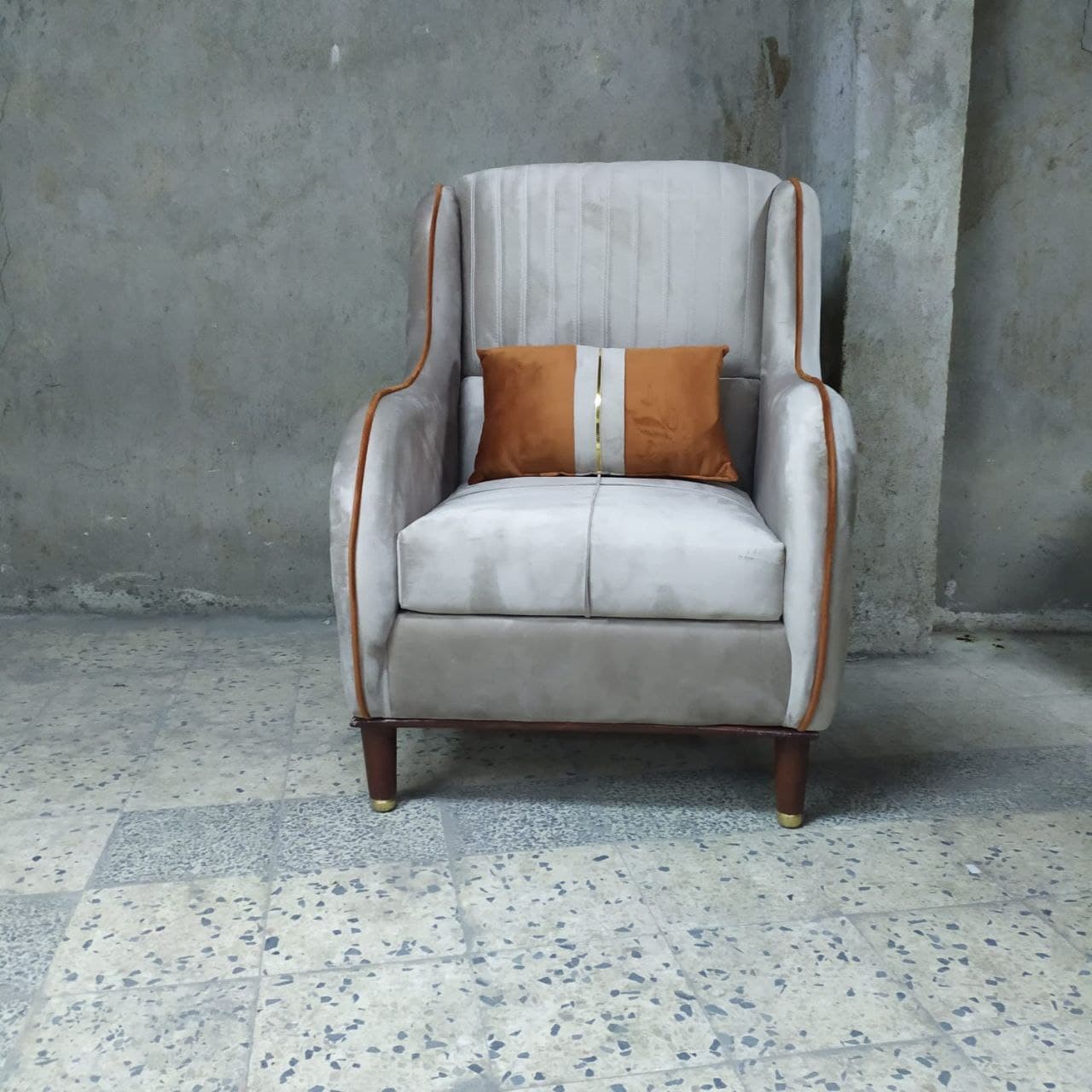 Domyati's sofa 3