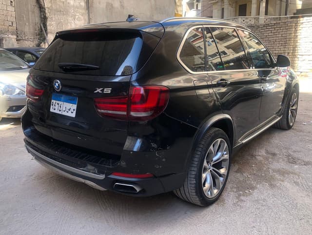 BMW X5 بحالة الجديدة