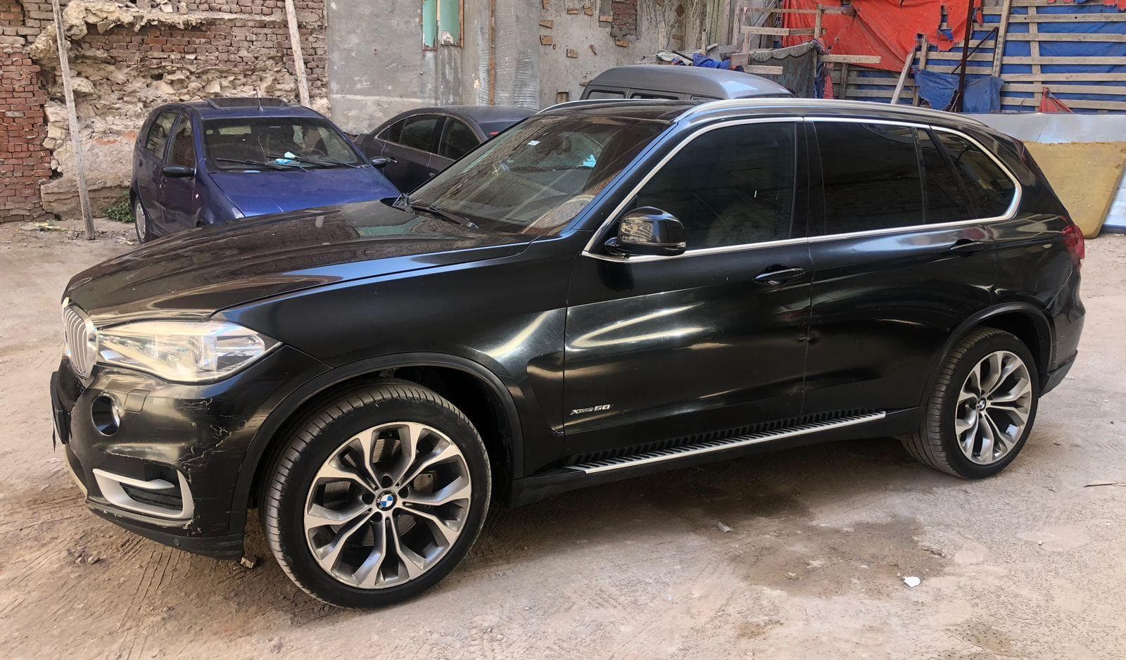 BMW X5 بحالة الجديدة 8