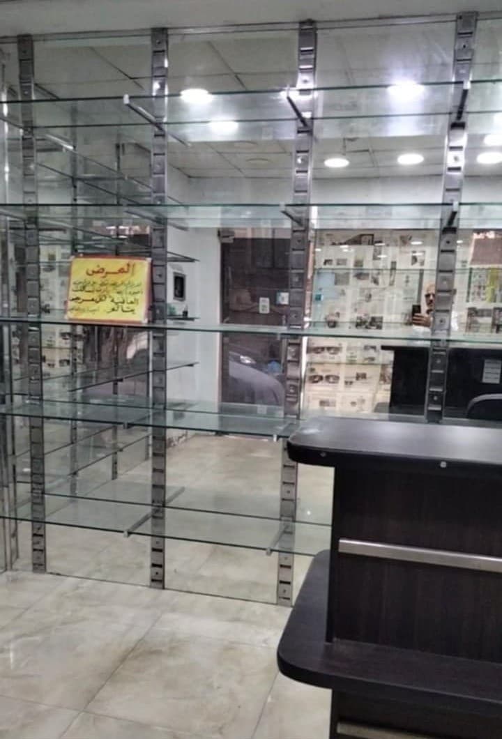 محل للإيجار 16م 0