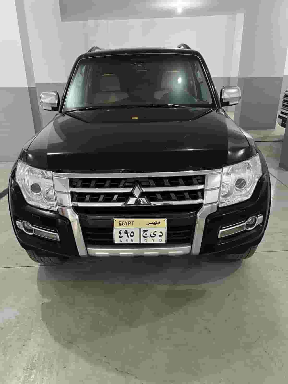 Mitsubishi Pajero rental   Mitsubishi Pajero rental