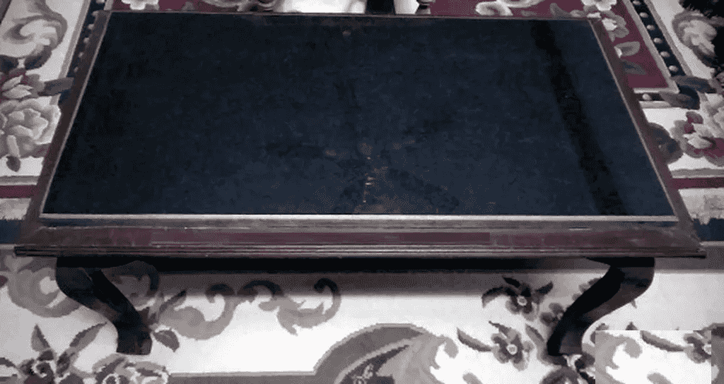 Beech wood sofa table and imported green marble Beech wood sofa table and imported green marble