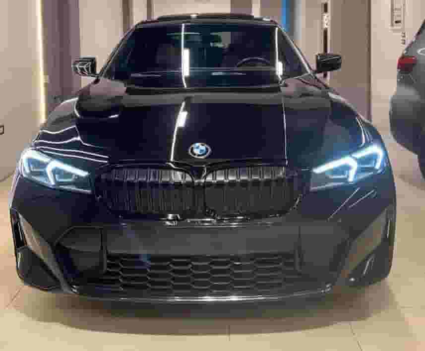 BMW 320i 2023 BMW 320i 2023