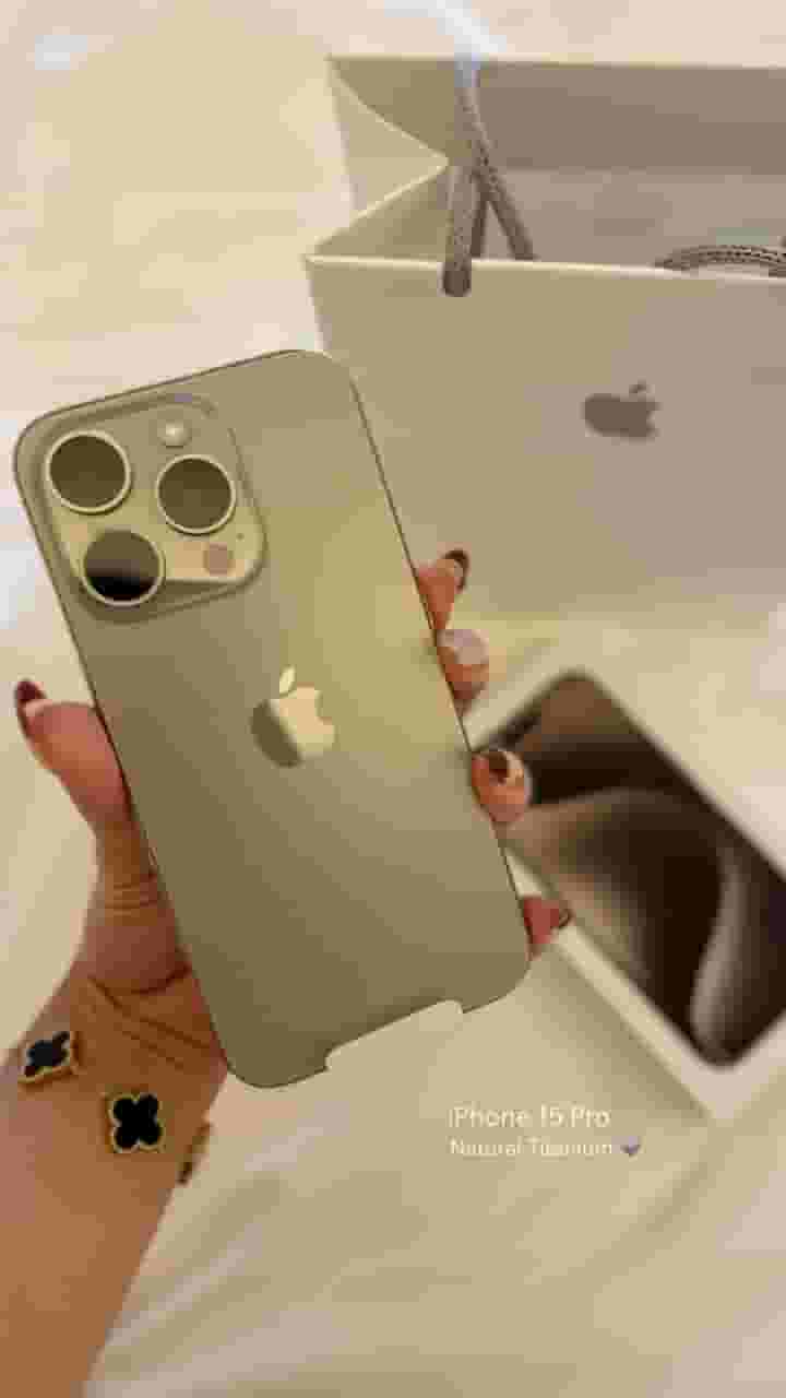 iPhone 15 pro max iPhone 15 pro max