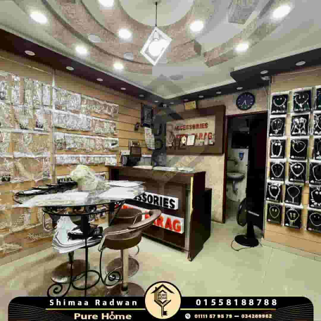 محل للبيع 18م - لوران - تاني نمره من شارع شعراوي محل للبيع 18م - لوران - تاني نمره من شارع شعراوي