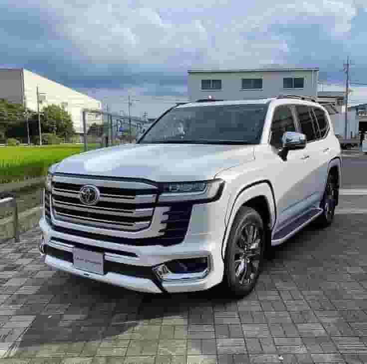 خصومات تصل إلى 50% على إيجار تويوتا لاندكروزر خصومات تصل إلى 50% على إيجار تويوتا لاندكروزر