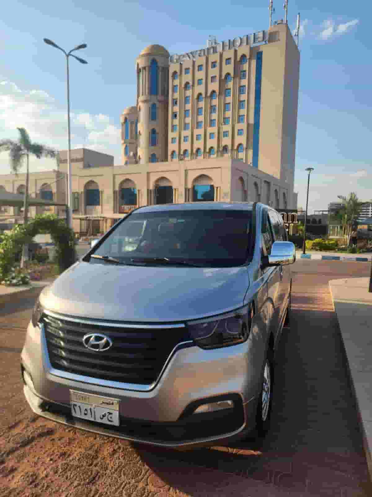 احجز الان سيارة اتش وان في القاهرة احجز الان سيارة اتش وان في القاهرة