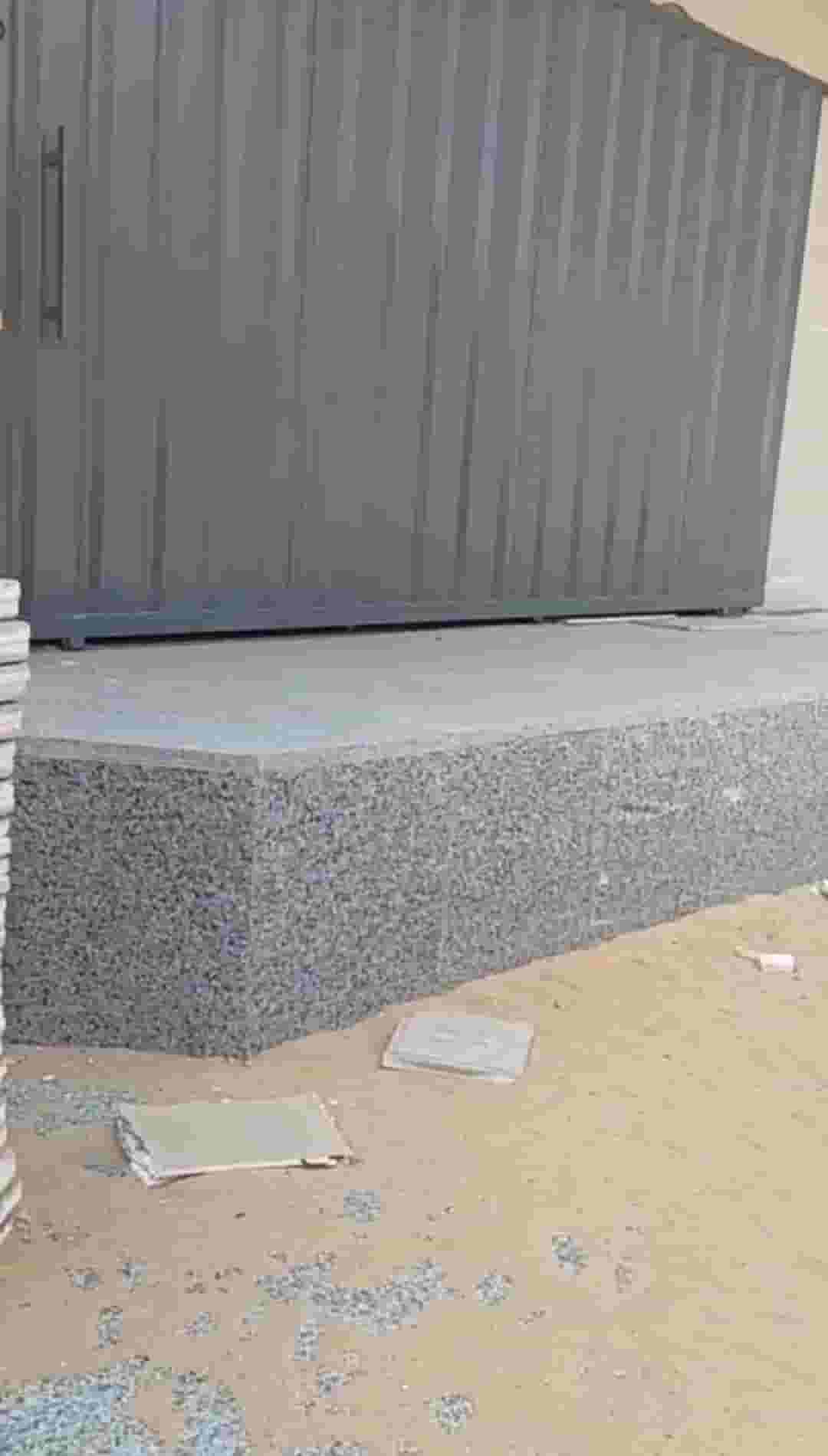 Warehouse ready for operation immediately in the industrial area Warehouse ready for operation immediately in the industrial area