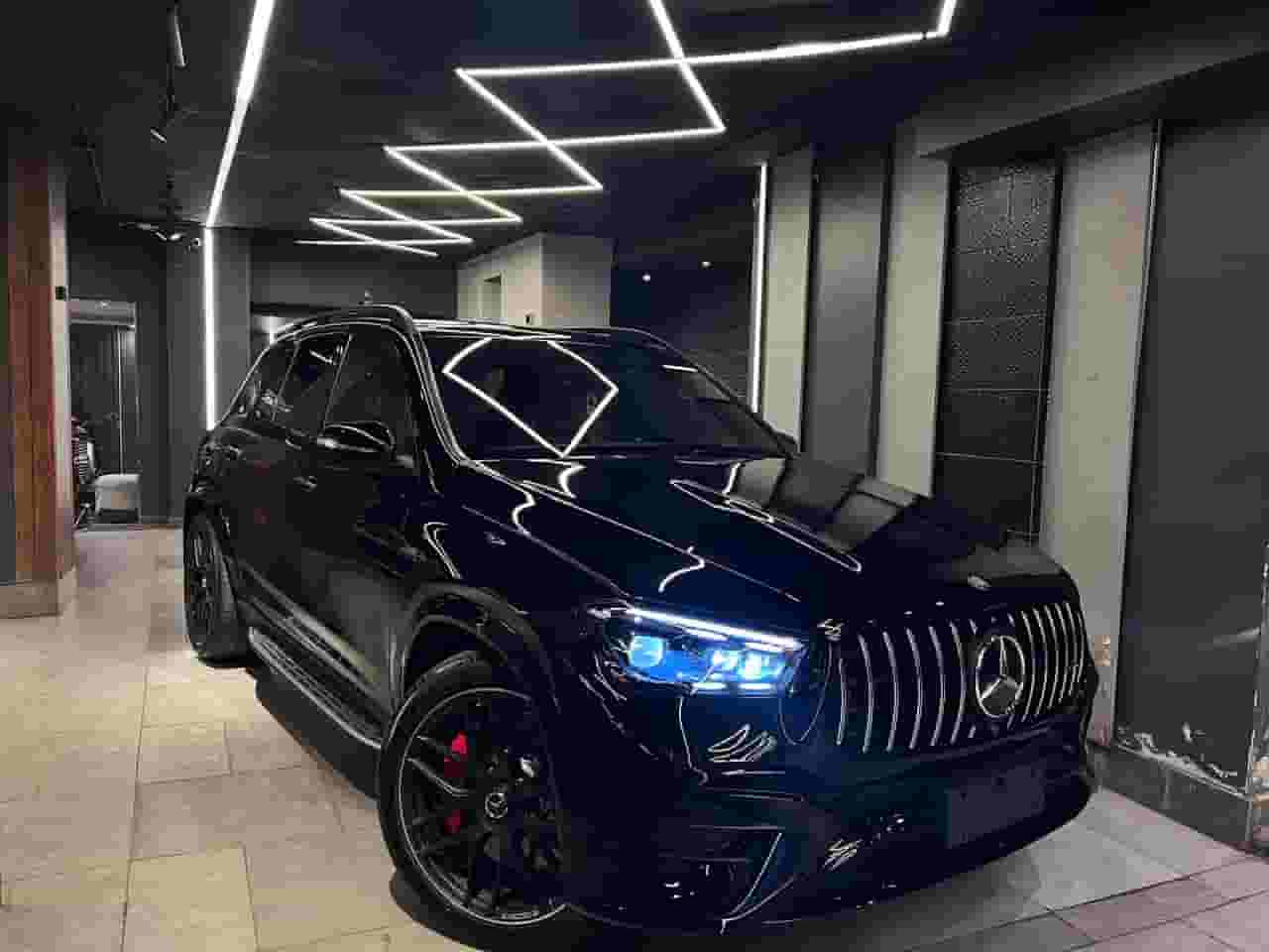 Mercedes GLE53 AMG Fully Loaded Mercedes GLE53 AMG Fully Loaded
