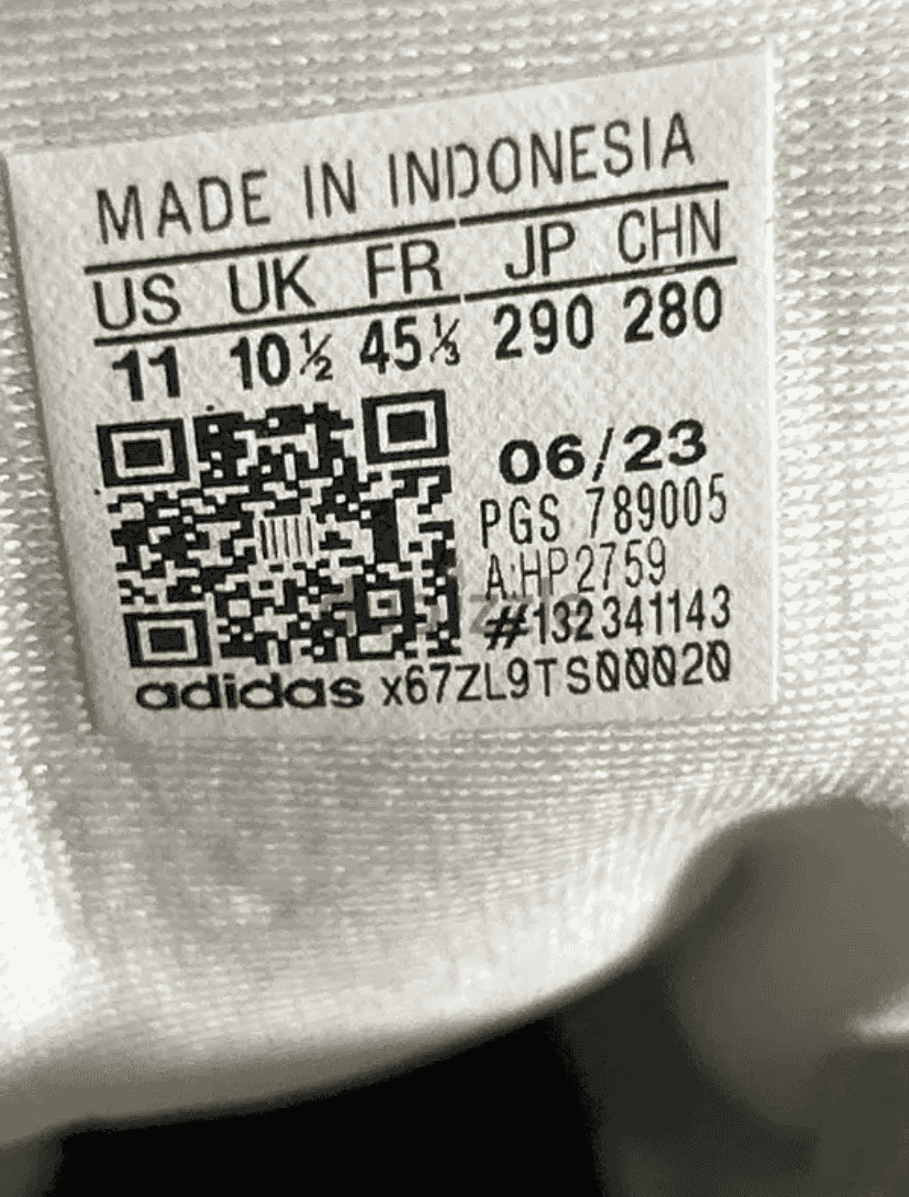 Adidas (original) alpha post v1 Adidas (original) alpha post v1