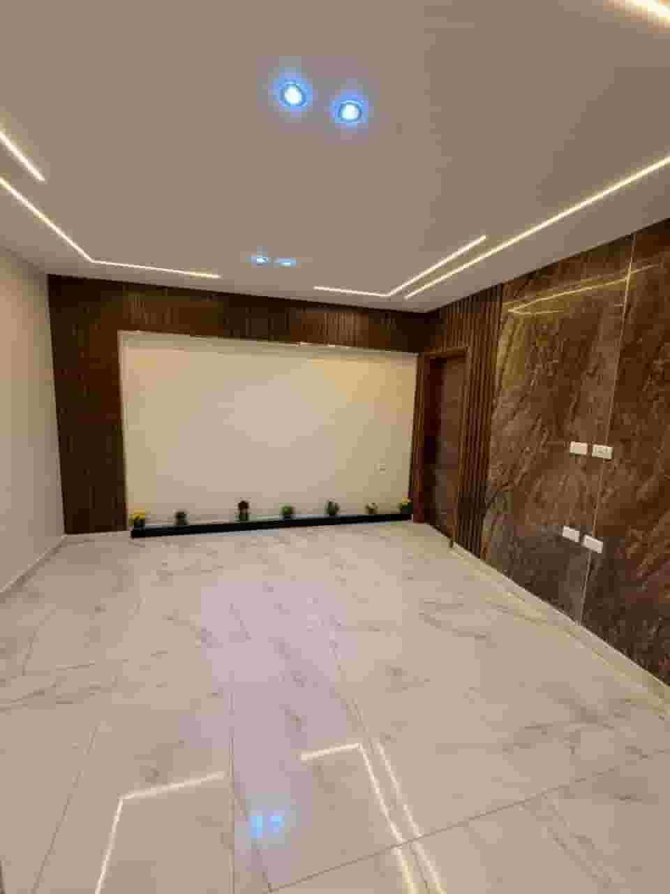 فرصة لا تتكرر | شقة VIP بإحساس فيلا خاصة لو بتدور على خصوصية + فخامة + لوكيشن نادر Code H130 فرصة لا تتكرر | شقة VIP بإحساس فيلا خاصة لو بتدور على خصوصية + فخامة + لوكيشن نادر Code H130