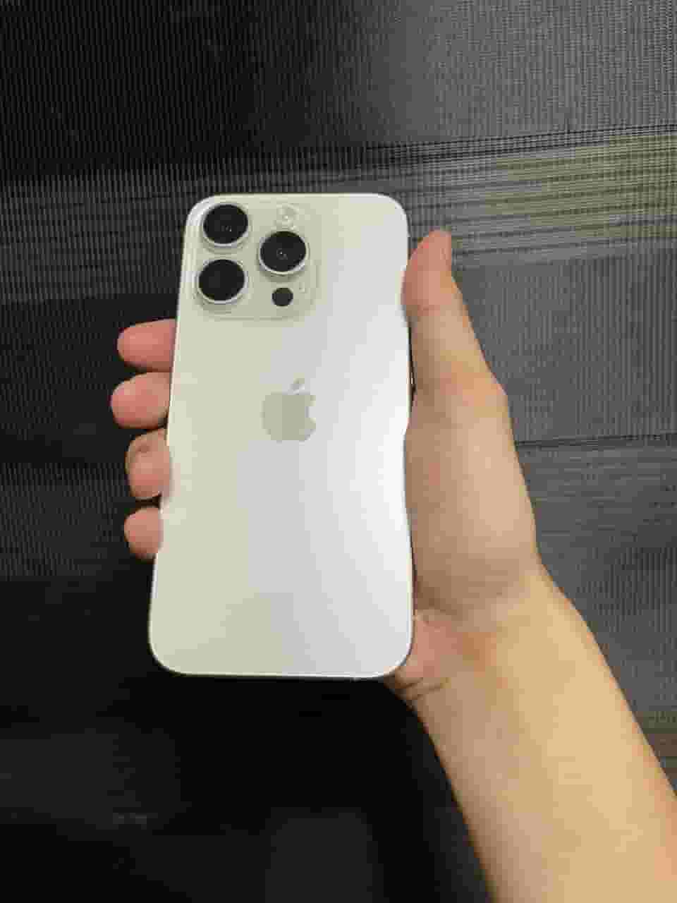 ايفون
15 Pro ايفون
15 Pro