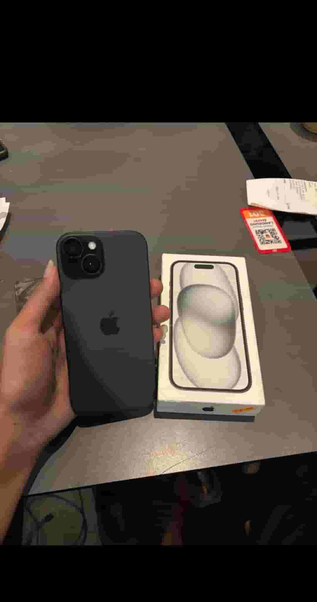 IPHONE 15
128
M
English Arabic box
Zero tax. No nail IPHONE 15
128
M
English Arabic box
Zero tax. No nail