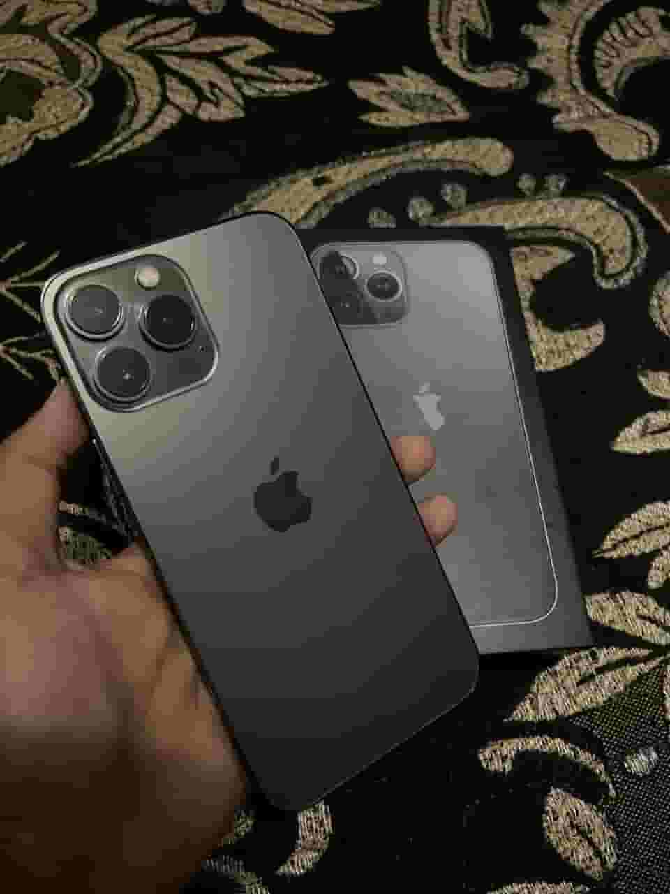 ايفون 13 برو ماكس ايفون 13 برو ماكس