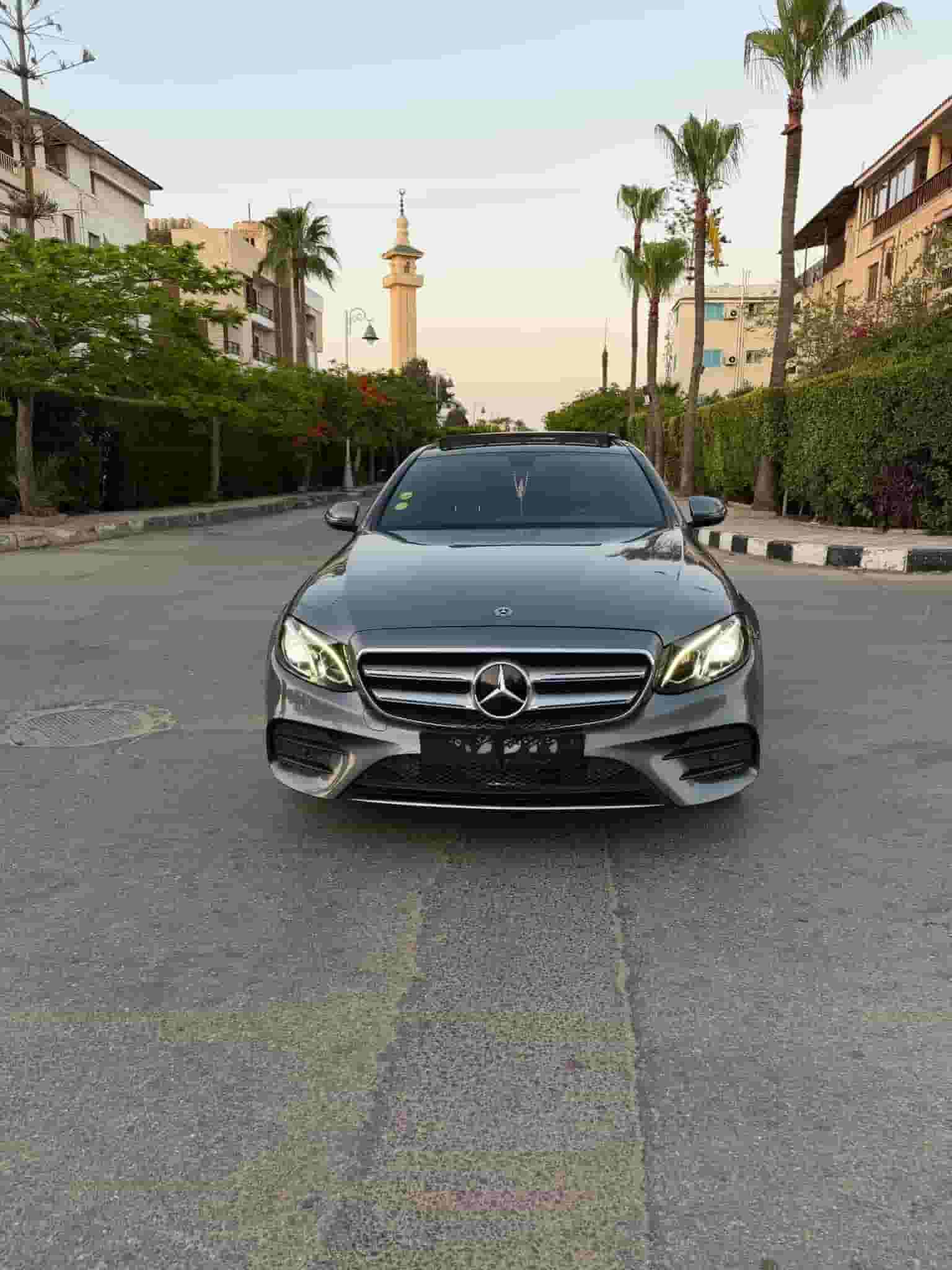 مرسيدس E180 19 AMG مرسيدس E180 19 AMG