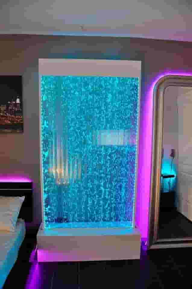 The water curtain to separate the drowning from the entrances to villas and tourist places and the exploitation of spaces with the remote control The water curtain to separate the drowning from the entrances to villas and tourist places and the exploitation of spaces with the remote control