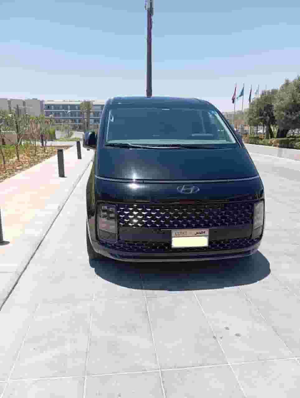 إيجار هيونداي فان عائلي سياحي ليموزين للتوصيل والاستقبال إيجار هيونداي فان عائلي سياحي ليموزين للتوصيل والاستقبال