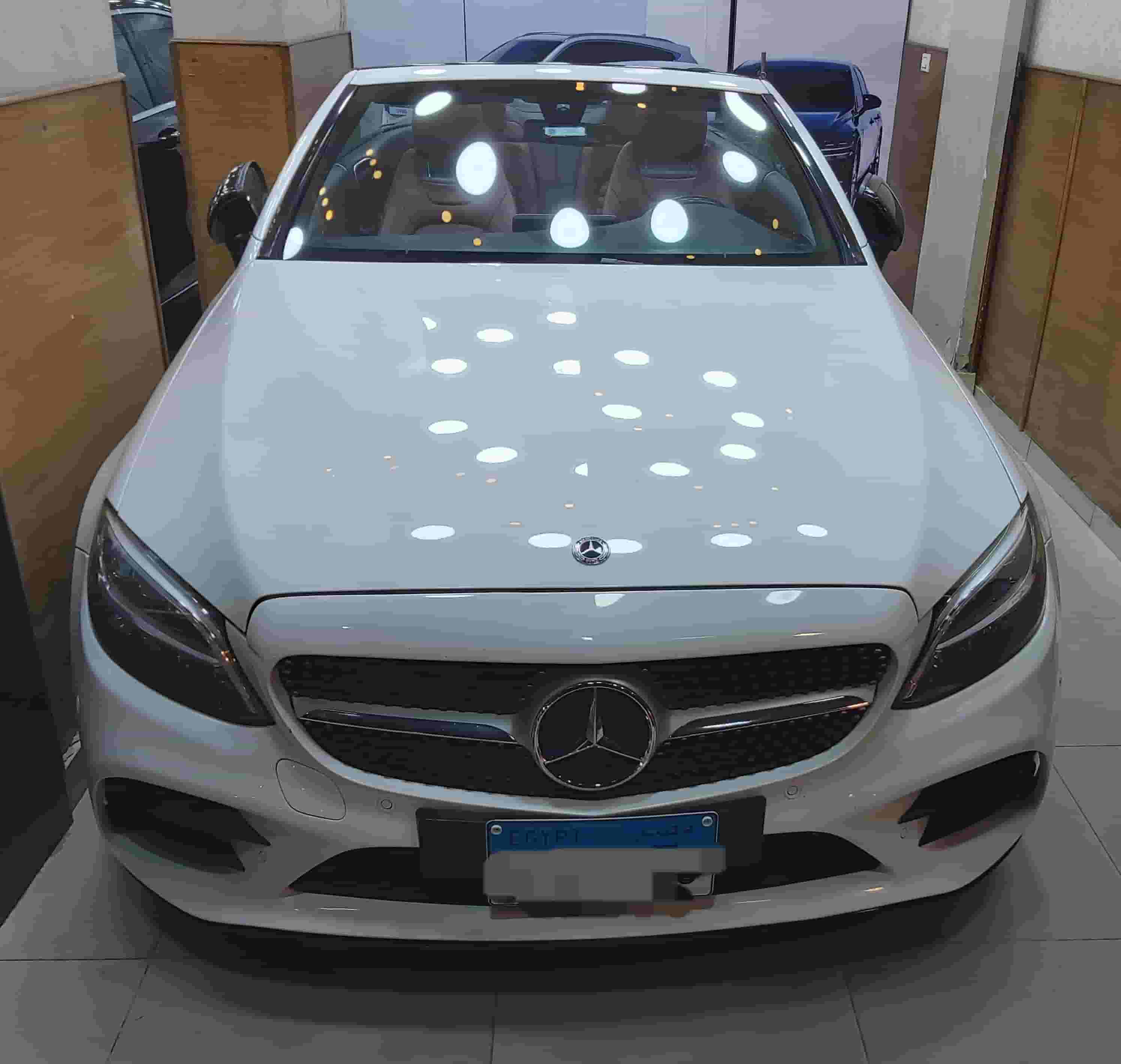 مرسيدس C180 AMG 19 كابورليه مرسيدس C180 AMG 19 كابورليه