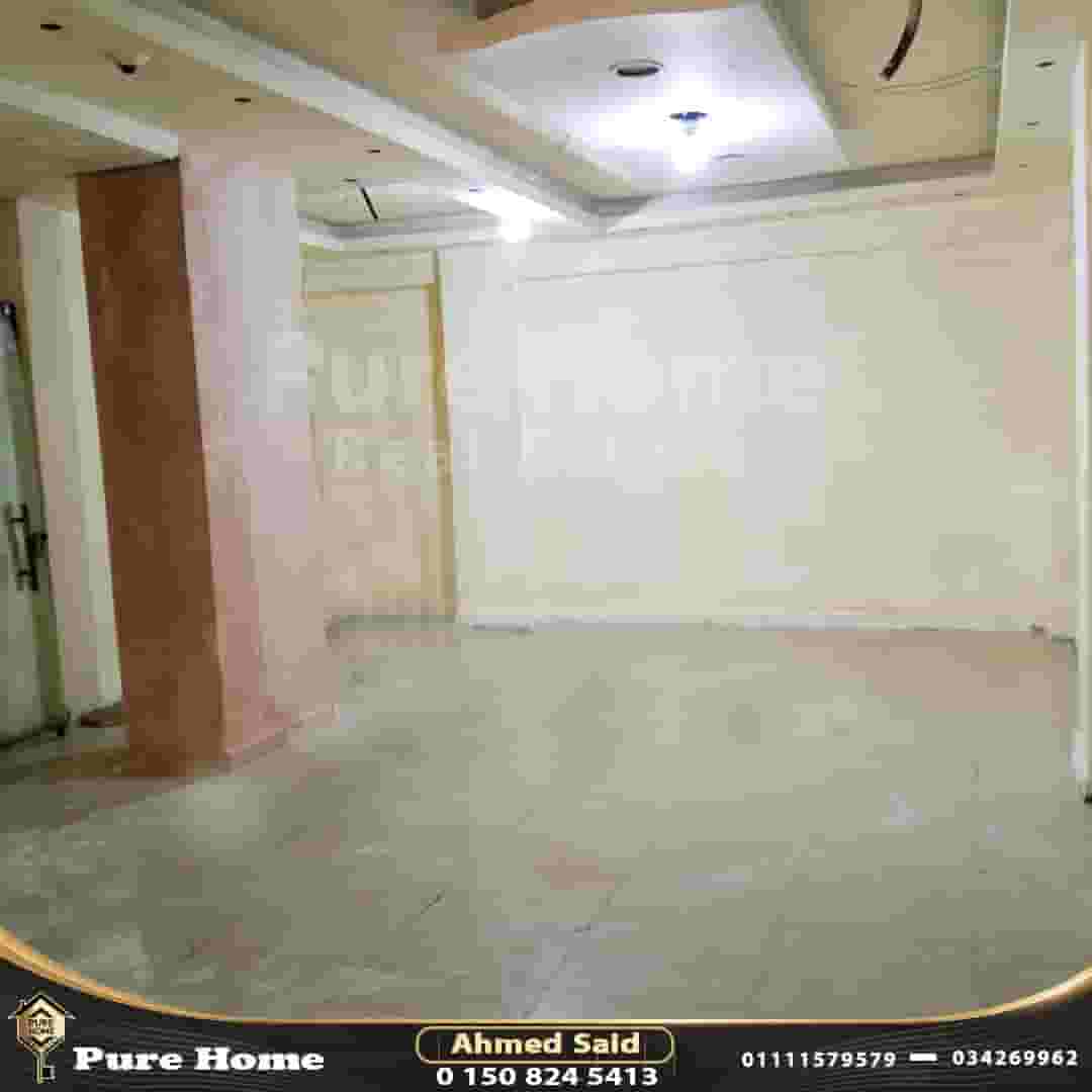 محل تجاري للايجار - سبورتنج - شارع بور سعيد مباشر محل تجاري للايجار - سبورتنج - شارع بور سعيد مباشر