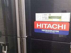 للبيع ثلاجة هيتاشي ياباني ٤ باب 30 قدم ميتال اسود